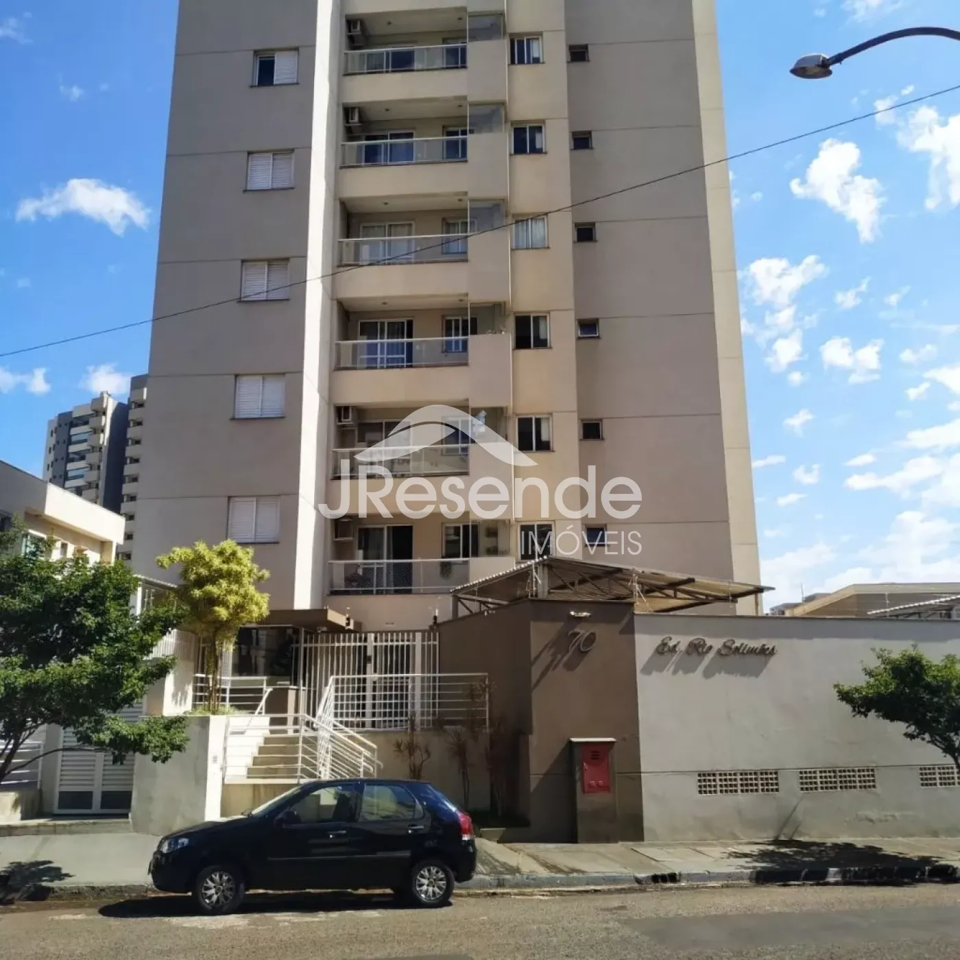 Alugar Apartamento / Padrão em Ribeirão Preto R$ 1.450,00 - Foto 1