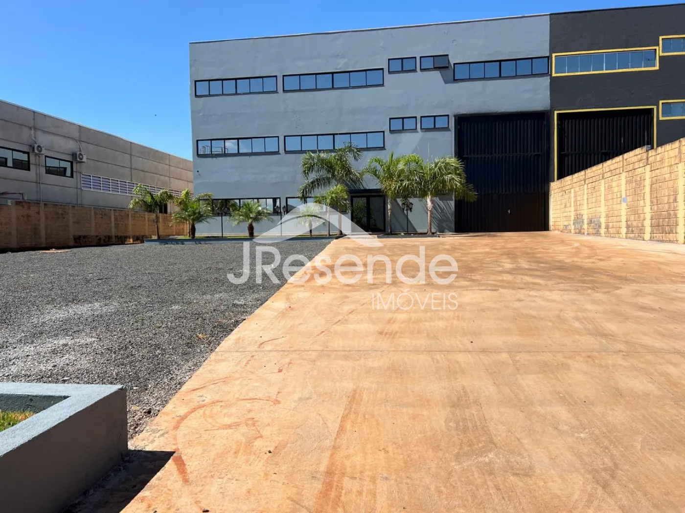 Alugar Comercial / Galpão em Cravinhos R$ 27.000,00 - Foto 2