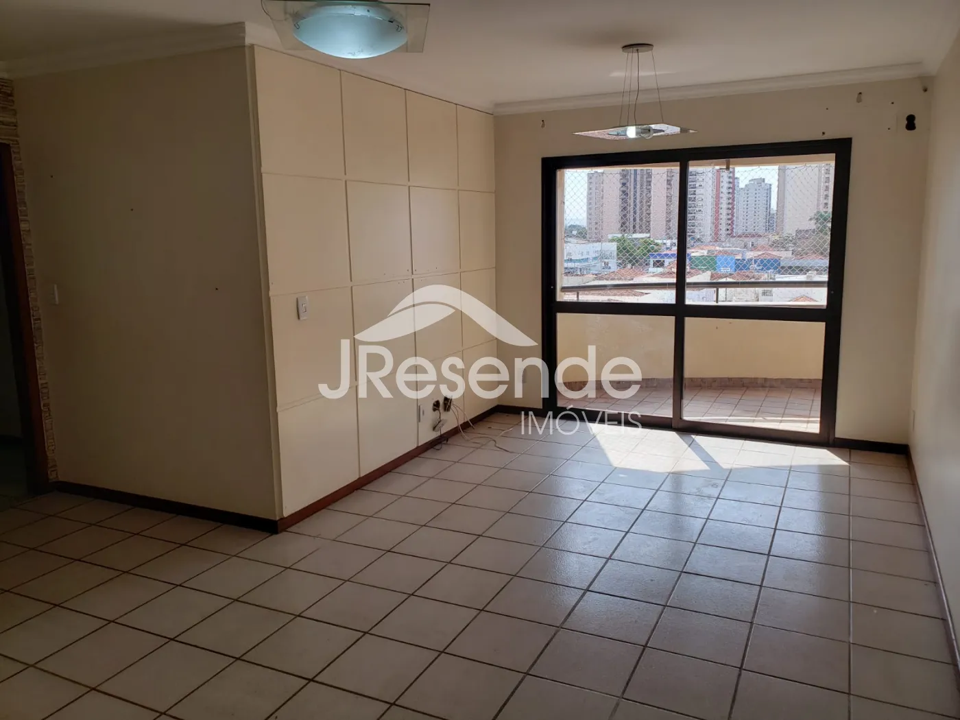 Comprar Apartamento / Padrão em Ribeirão Preto R$ 370.000,00 - Foto 3