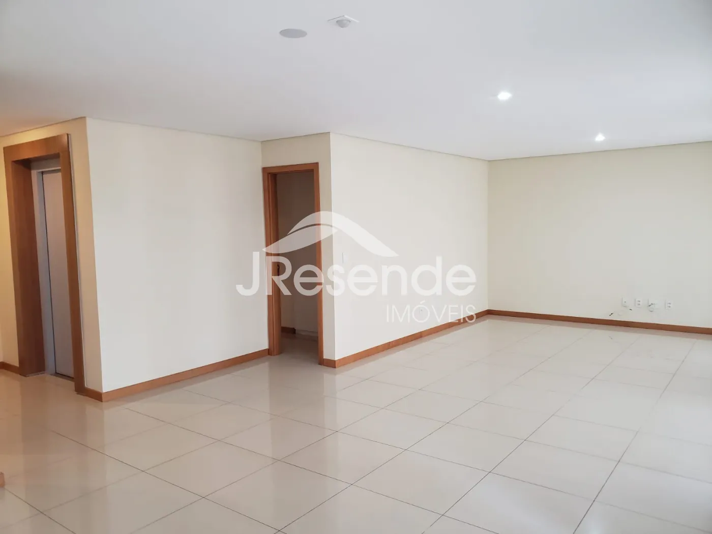 Alugar Apartamento / Padrão em RIBEIRÃO PRETO R$ 7.000,00 - Foto 4