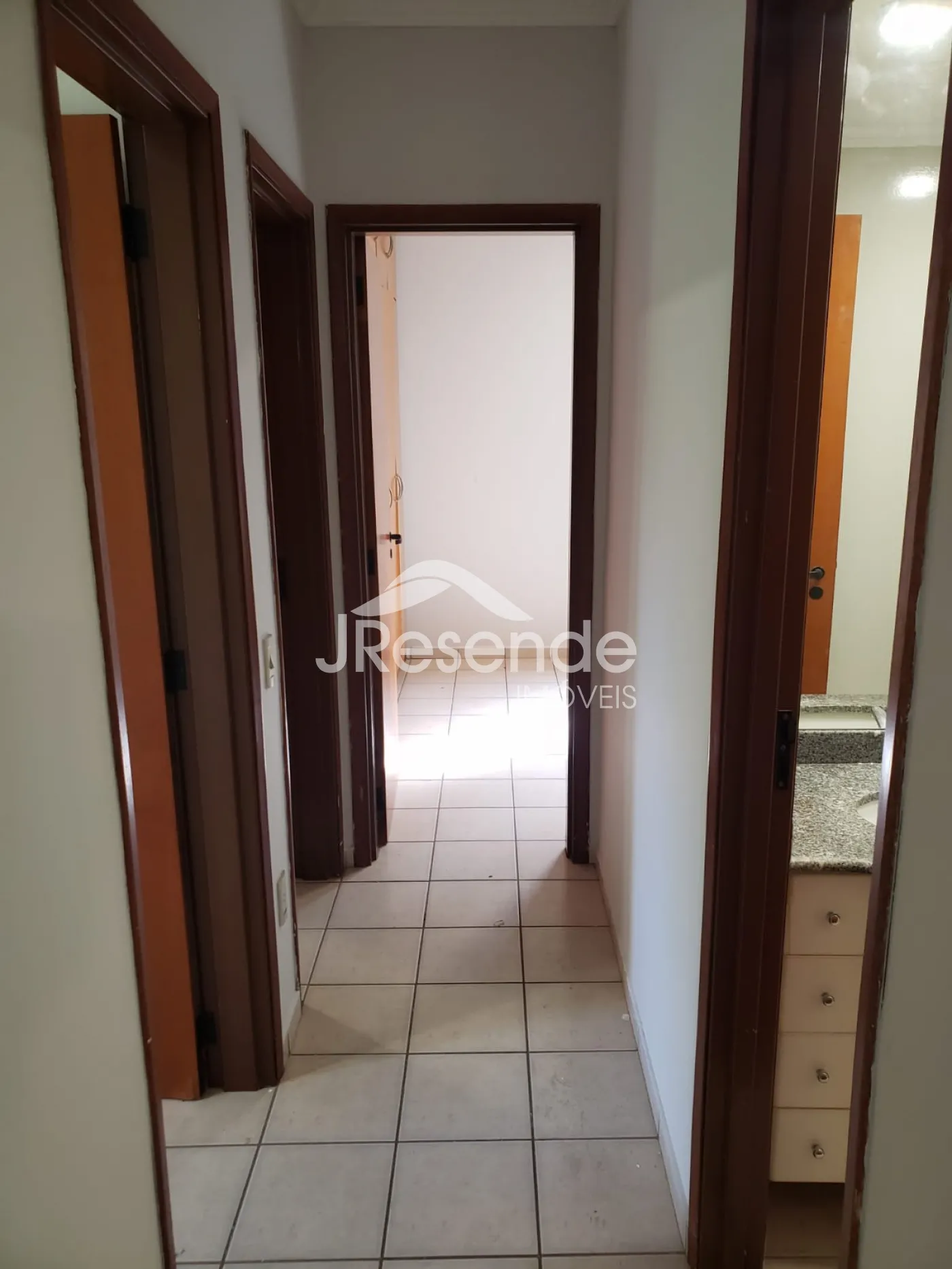 Comprar Apartamento / Padrão em Ribeirão Preto R$ 380.000,00 - Foto 4