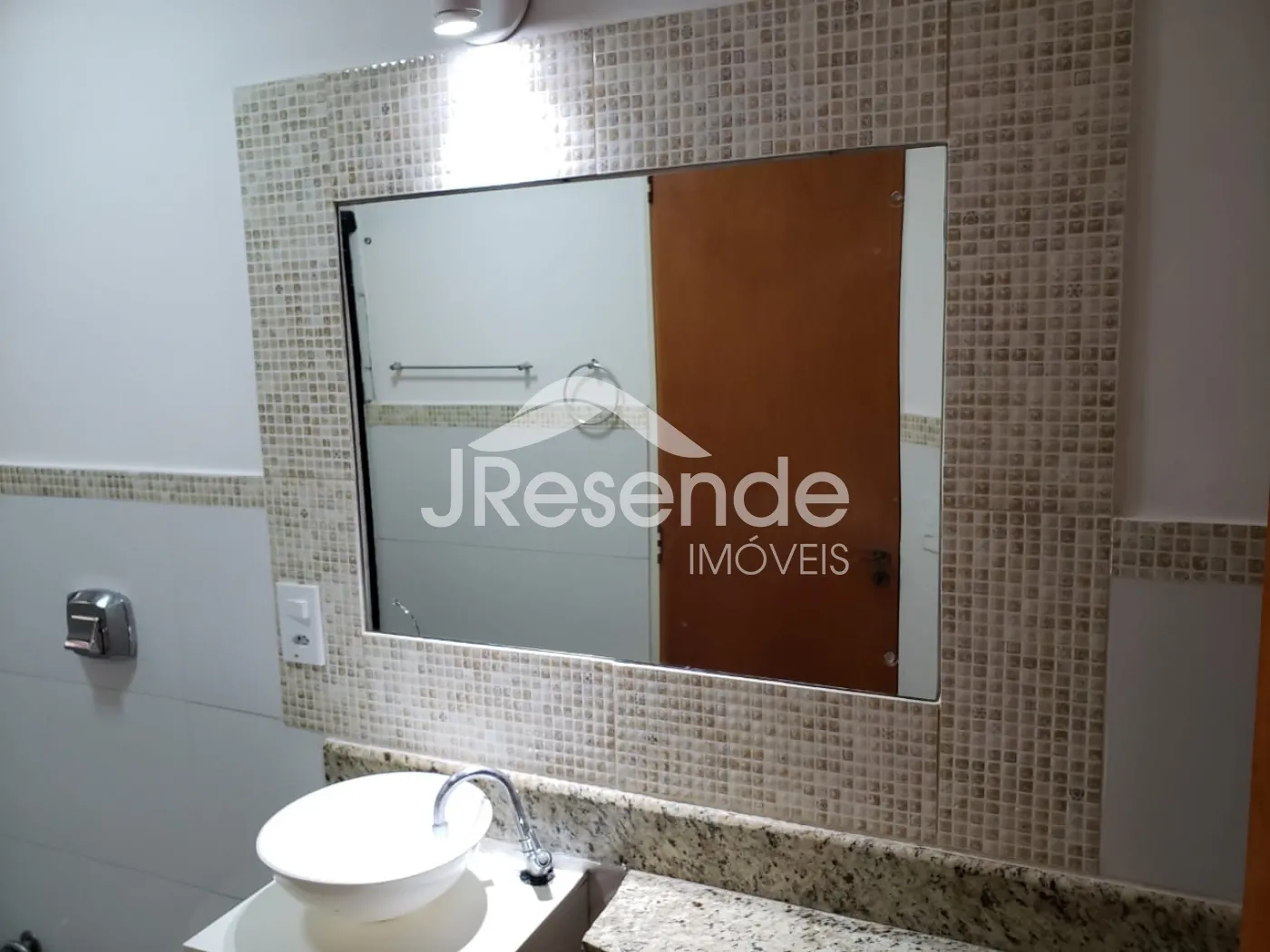 Alugar Apartamento / Padrão em Ribeirão Preto R$ 1.200,00 - Foto 12
