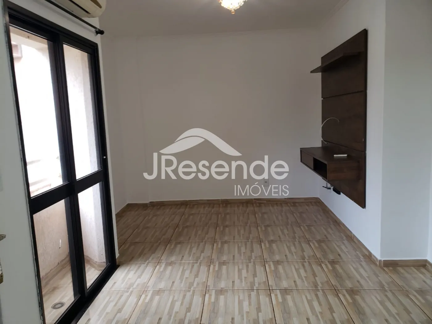 Alugar Apartamento / Padrão em Ribeirão Preto R$ 1.200,00 - Foto 3